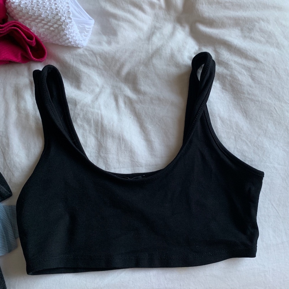 Black super cropped top